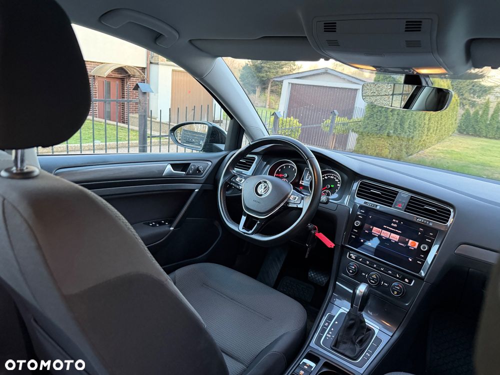 Volkswagen Golf 1.5 TSI BlueMotion ACT DSG Highline - 13