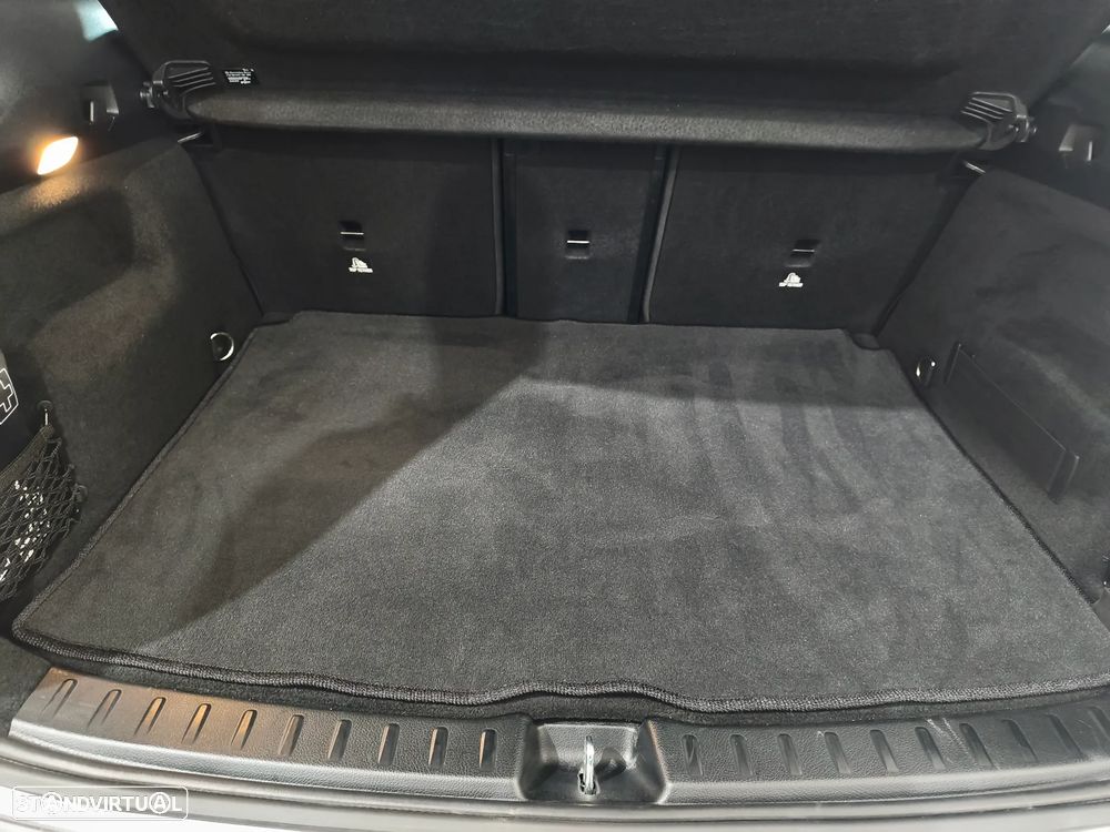 Mercedes-Benz EQA 250+ - 4
