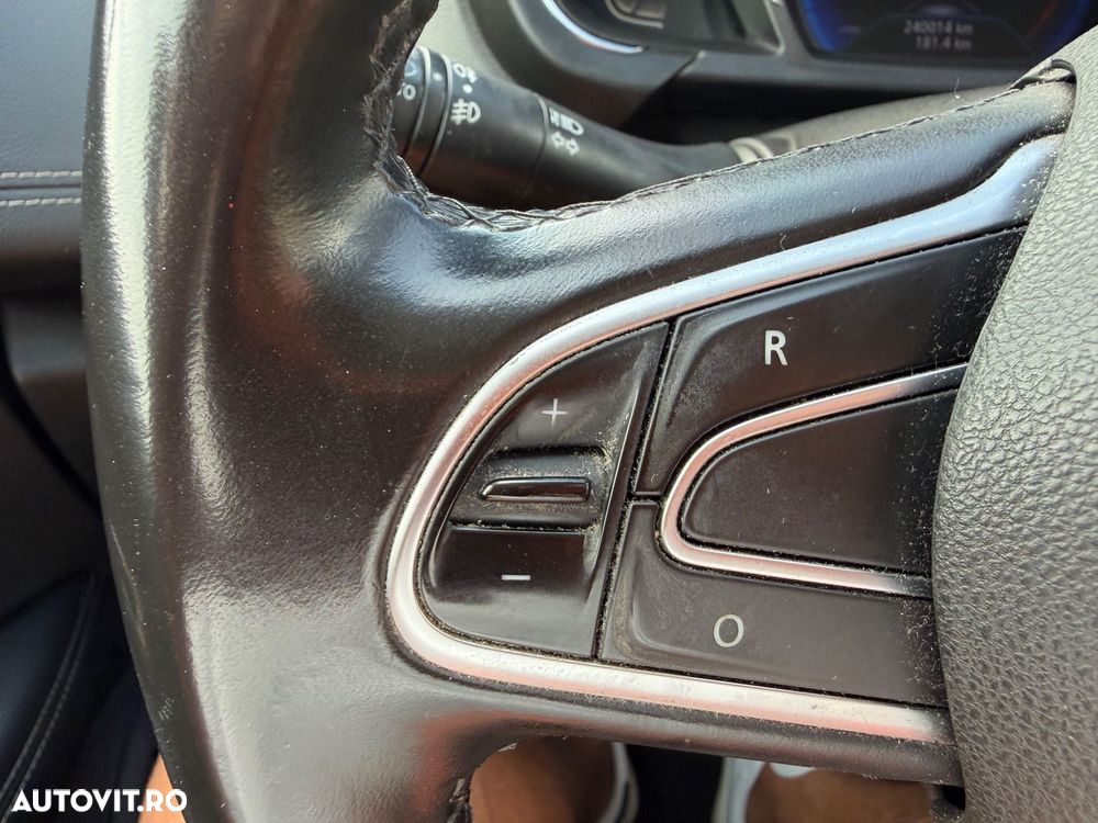 Peugeot 308 1.5L BlueHDI BVM6 Allure - 13