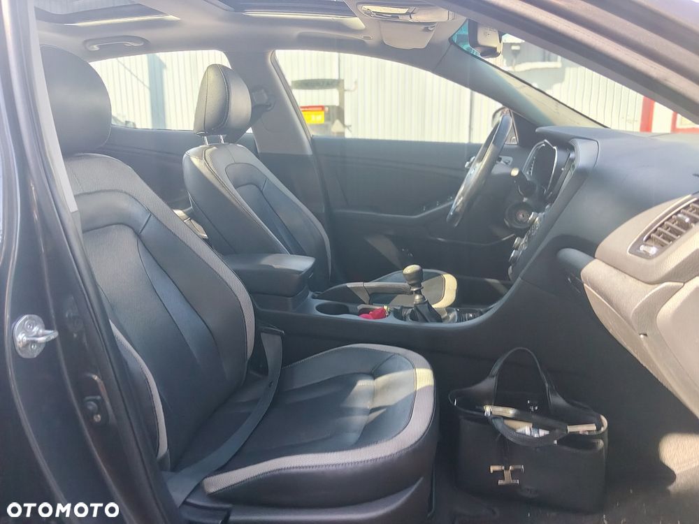 Kia Optima 1.7 CRDi XL - 18