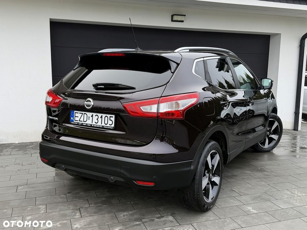 Nissan Qashqai 1.2 DIG-T N-Connecta EU6 - 16