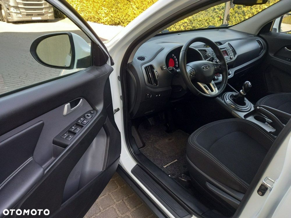 Kia Sportage 1.6 GDI Business Line 2WD - 28