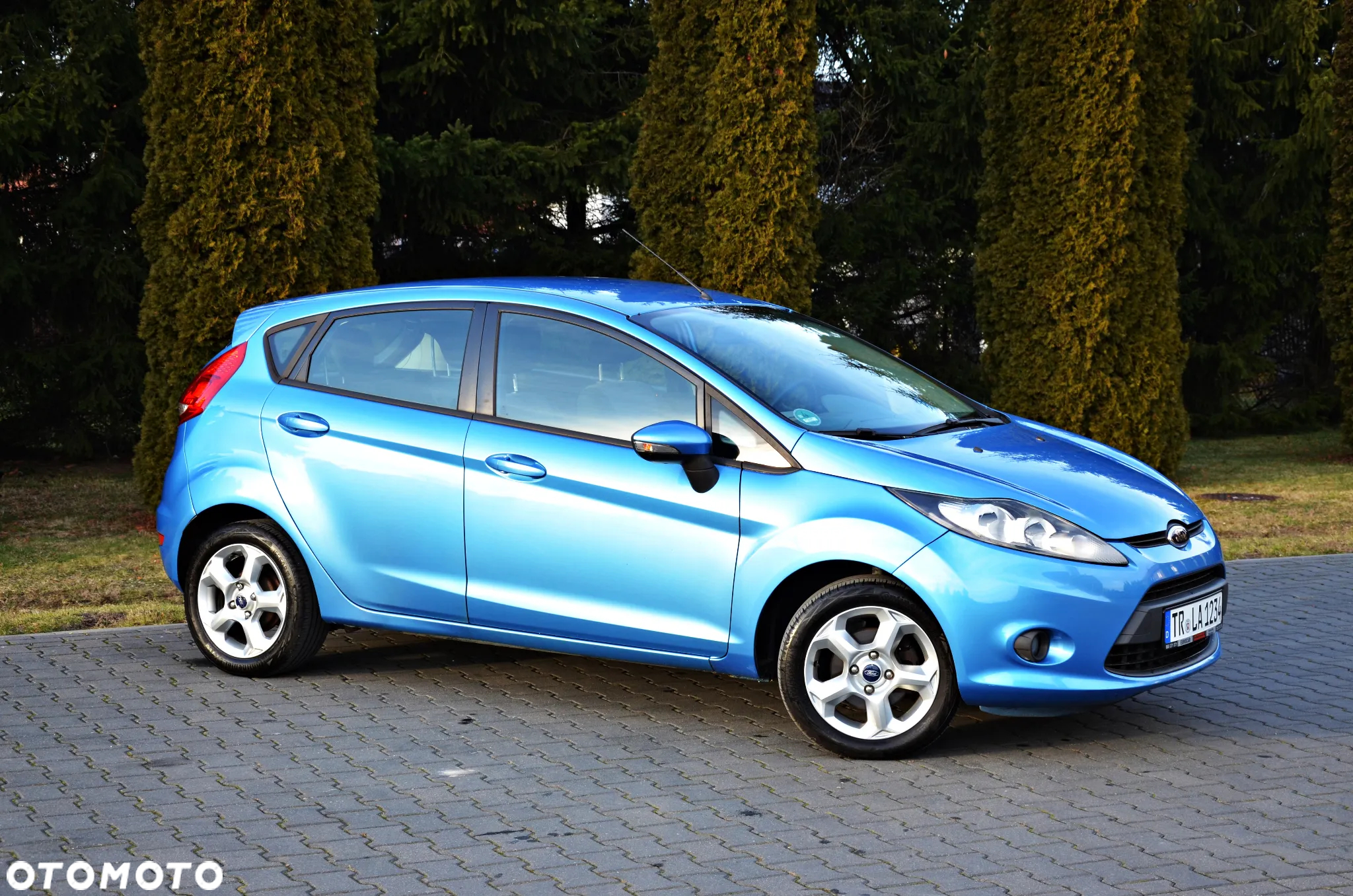 Ford Fiesta 1.25 Ghia - 10