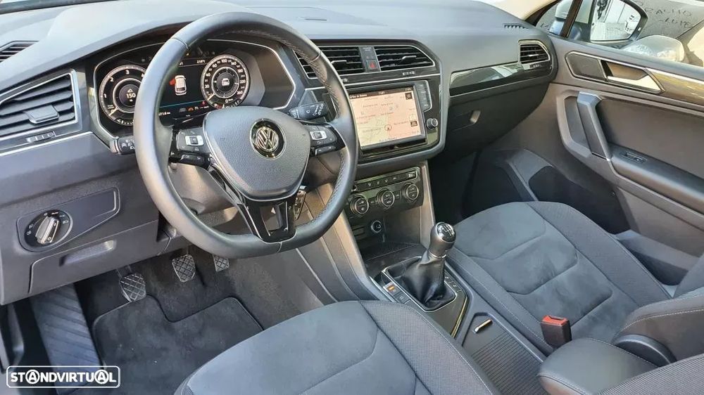 VW Tiguan 2.0 TDI R-Line - 20