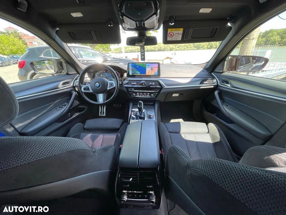 BMW Seria 5 530d xDrive AT MHEV - 11