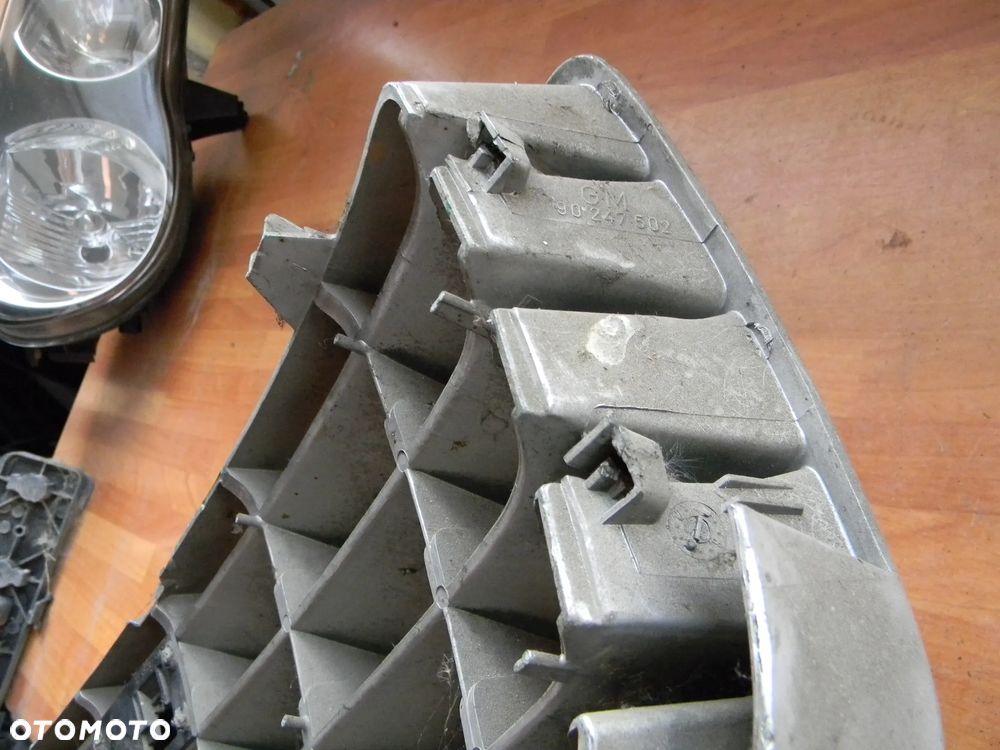 atrapa OPEL SENATOR B - 14