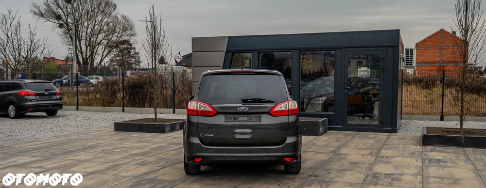 Ford C-MAX - 12