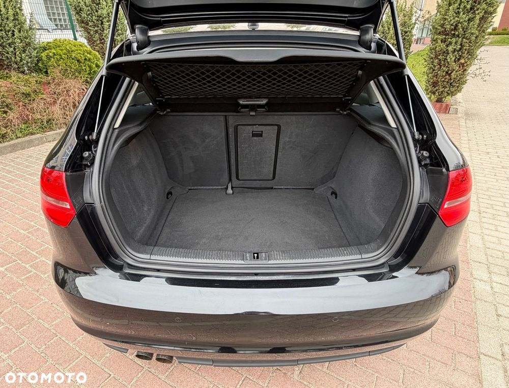 Audi A3 Sportback 1.4 TFSI S line Sportpaket - 27