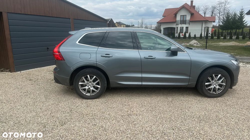 Volvo XC 60 D4 AWD Momentum - 5