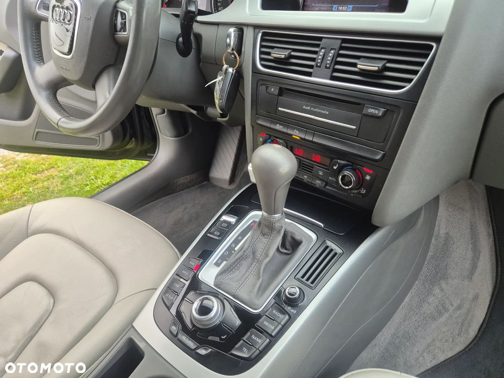 Audi A4 Limousine - 23