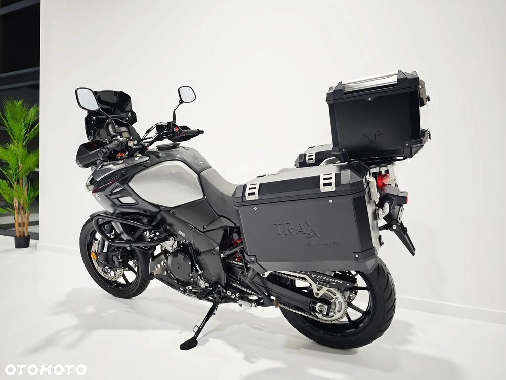 Suzuki V-STROM - 19