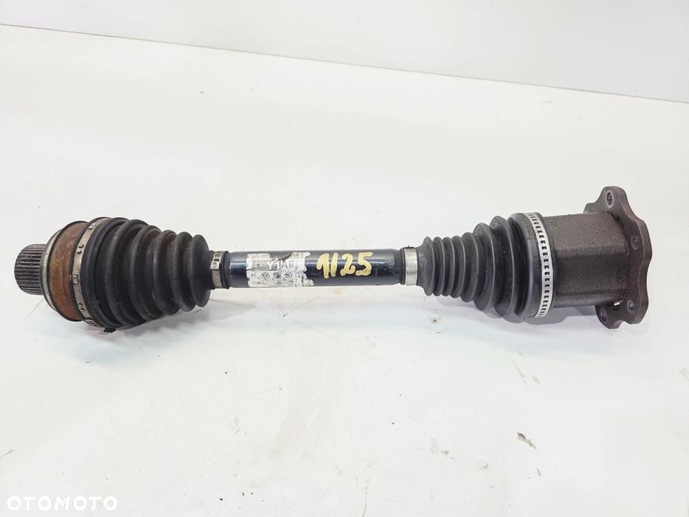 PÓŁOŚ LEWA LUB PRAWA PRZÓD AUDI A4 B8 A5 8T LIFT 8K0407271AF 1/25 - 1