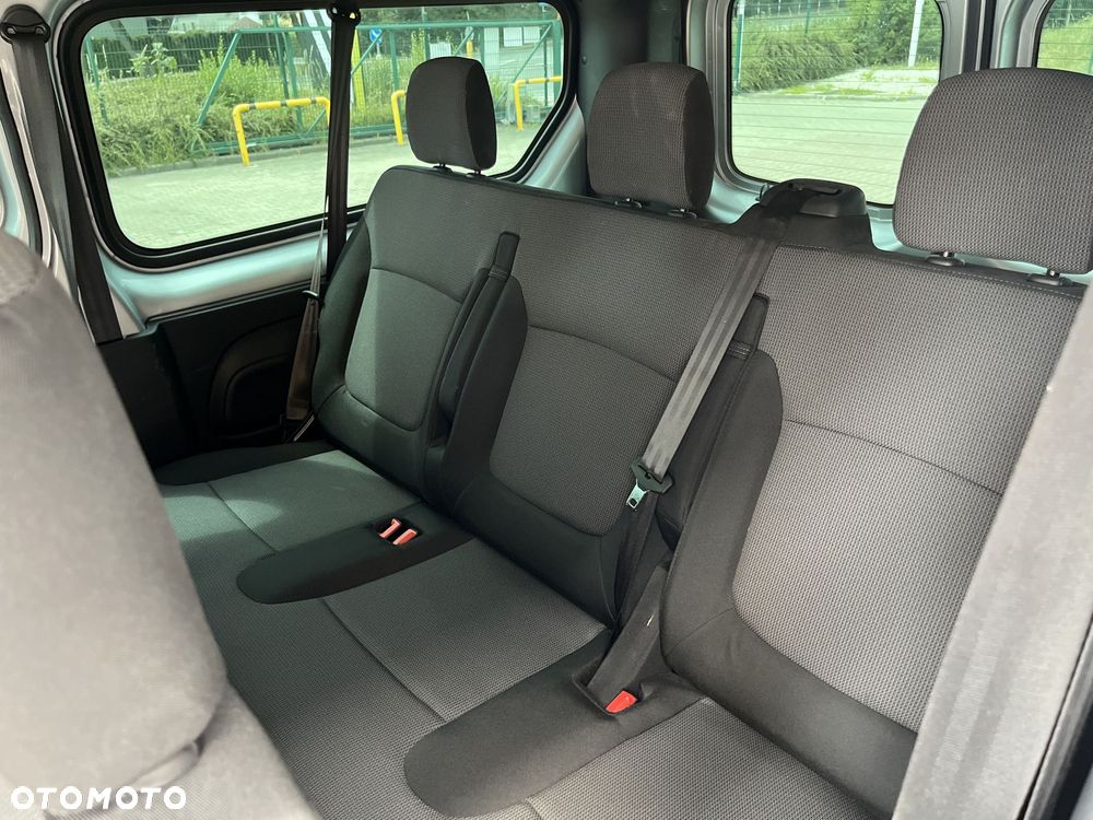 Renault trafic - 17