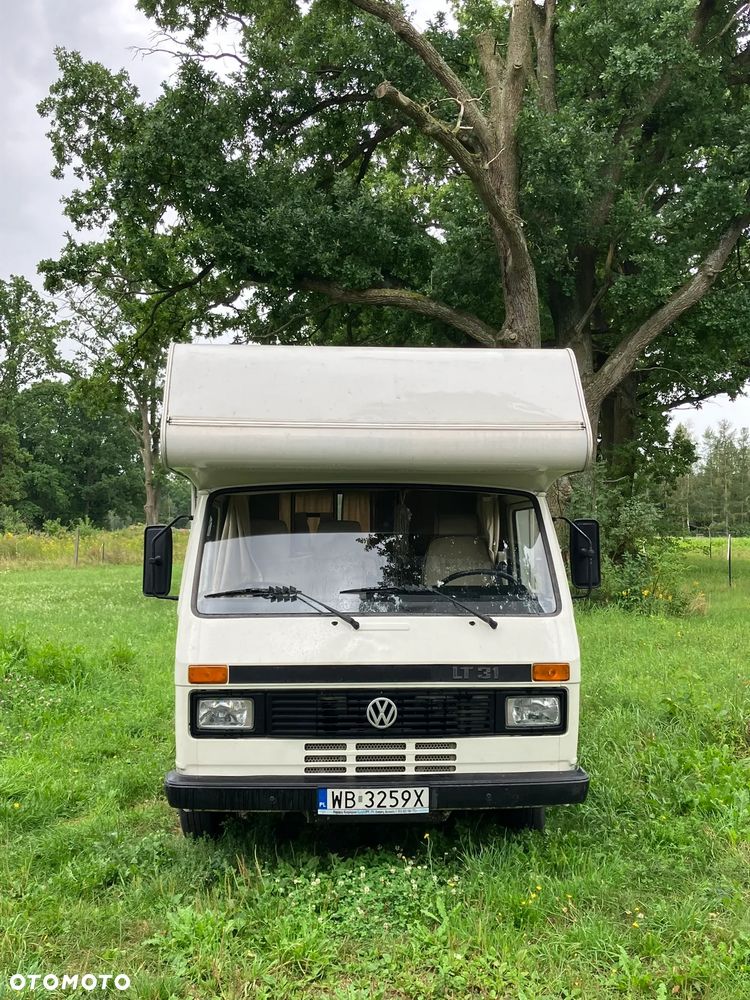 Volkswagen LT31 Karmann-Mobil - 30