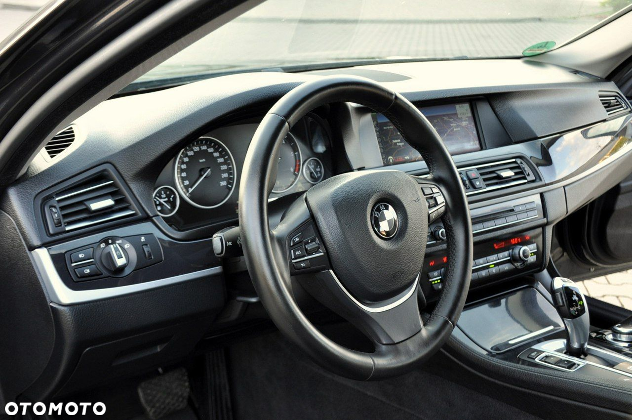 BMW Seria 5 - 23
