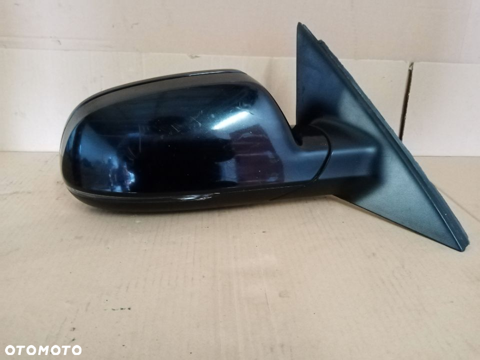 Lusterko zewnętrzne prawe 6 PIN Audi A4 B8 8K1857410AC - 2
