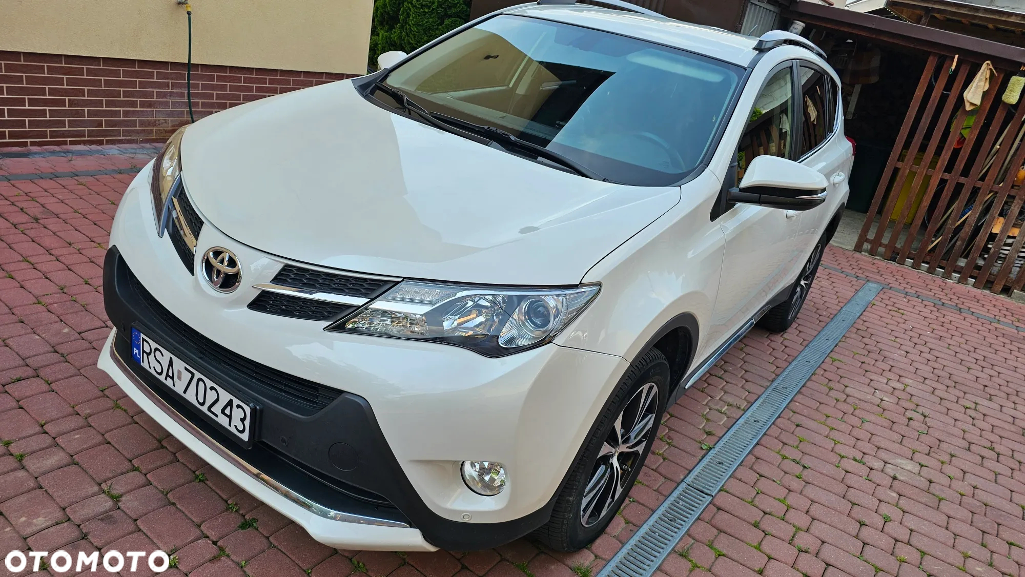 Toyota RAV4 2.0 D-4D 4x4 Comfort - 2