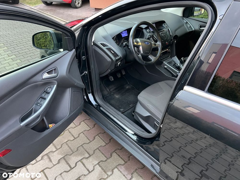 Ford Focus 1.6 TDCi ECOnetic 88g Start-Stopp-System Titanium - 15