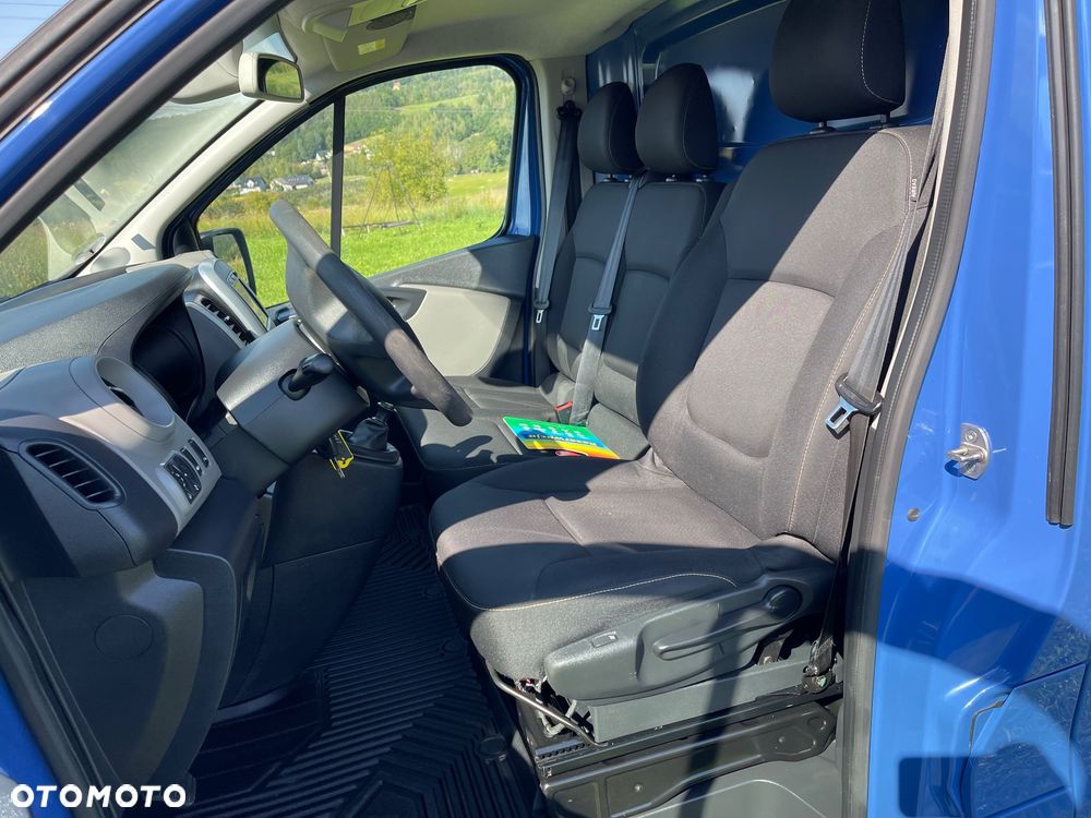 Renault Trafic - 18