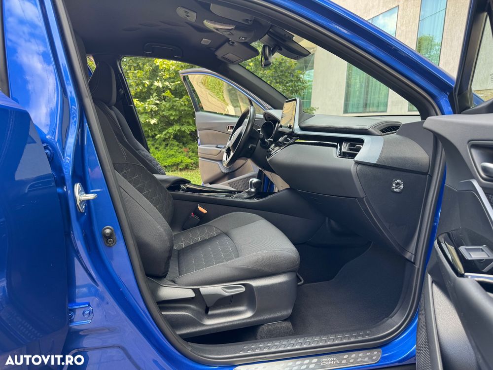 Toyota C-HR - 32