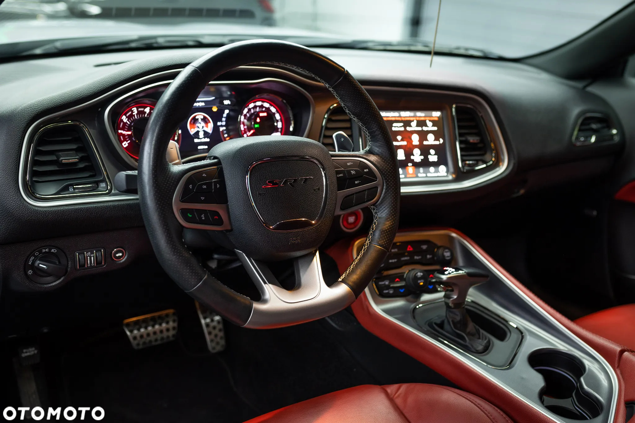 Dodge Challenger 6.2 Redeye Widebody - 17