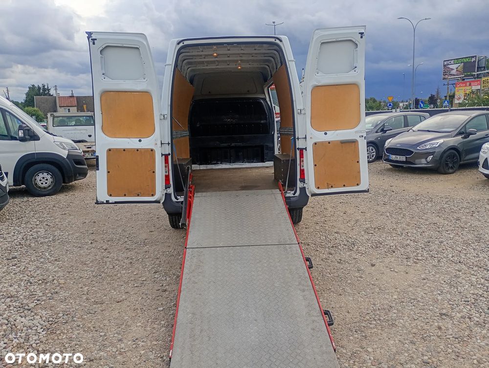 Ford Transit - 20