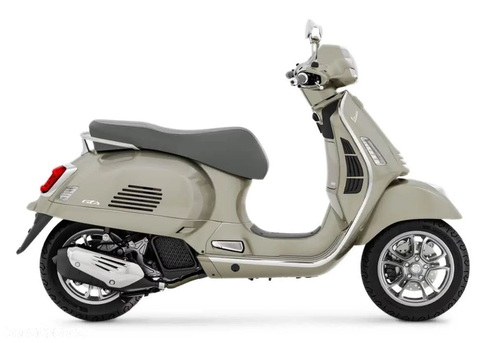 Vespa GTS - 1