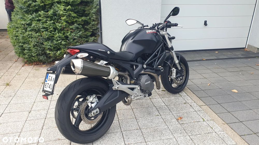 Ducati Monster - 3