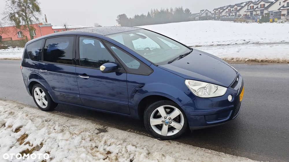 Ford S-Max 2.0 Titanium - 15