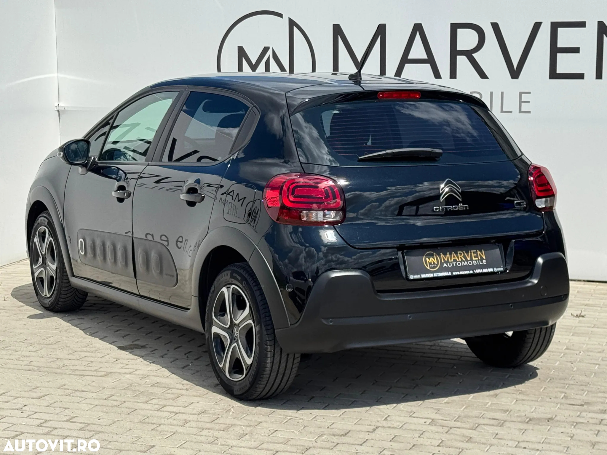 Citroën C3 1.2 PureTech S&S EAT6 Shine - 3