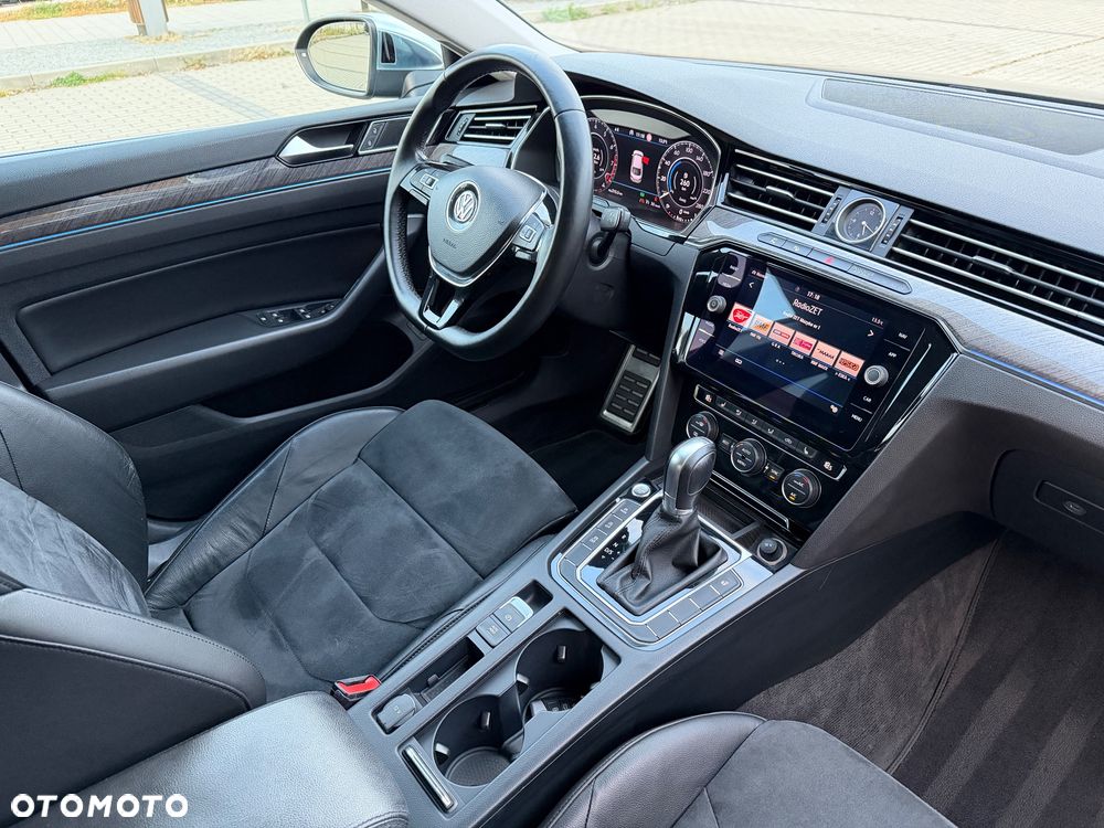 Volkswagen Arteon 2.0 TSI Elegance DSG - 32