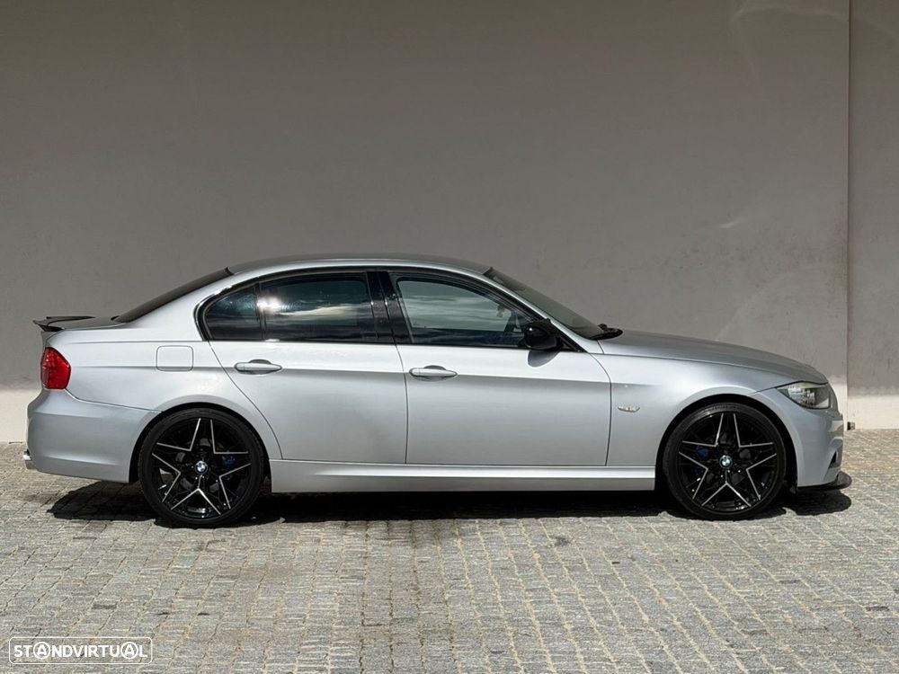 BMW 318 d Pack M - 3
