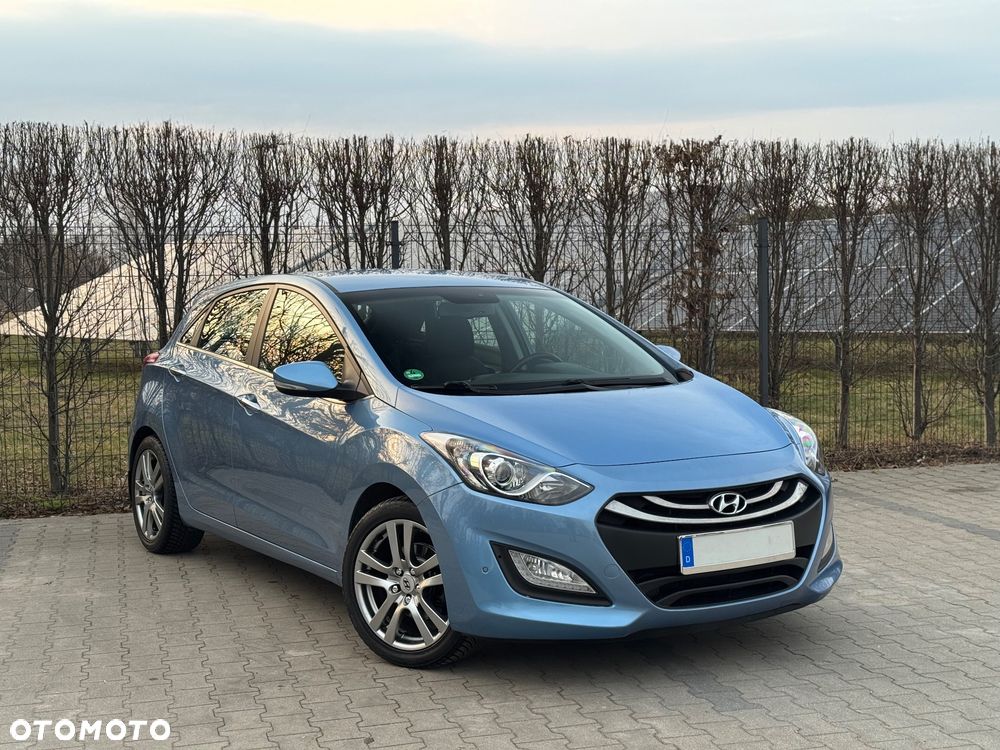 Hyundai i30 1.6 Automatik Style - 9