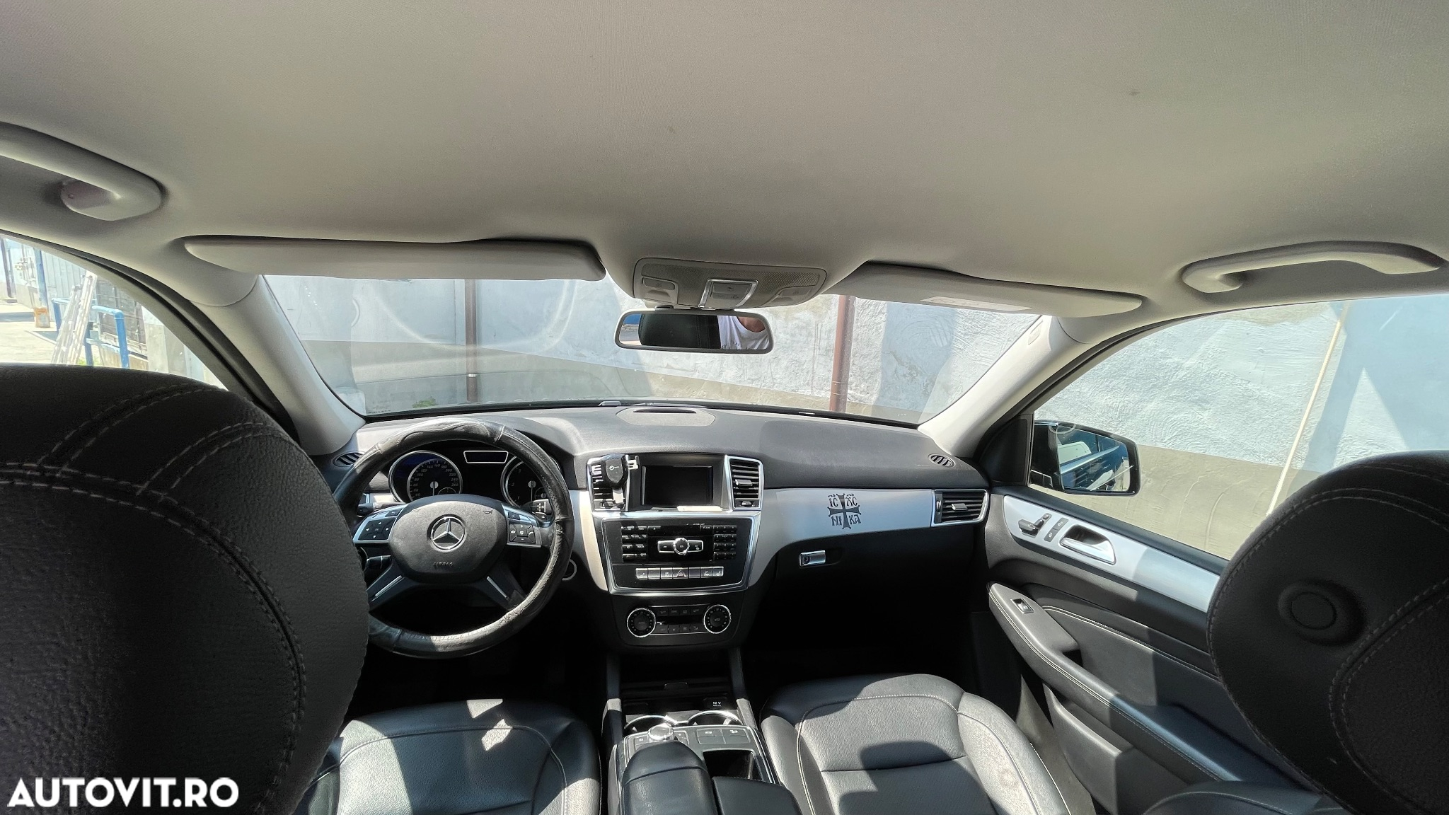 Mercedes-Benz ML 350 BlueTec 4MATIC Aut - 6