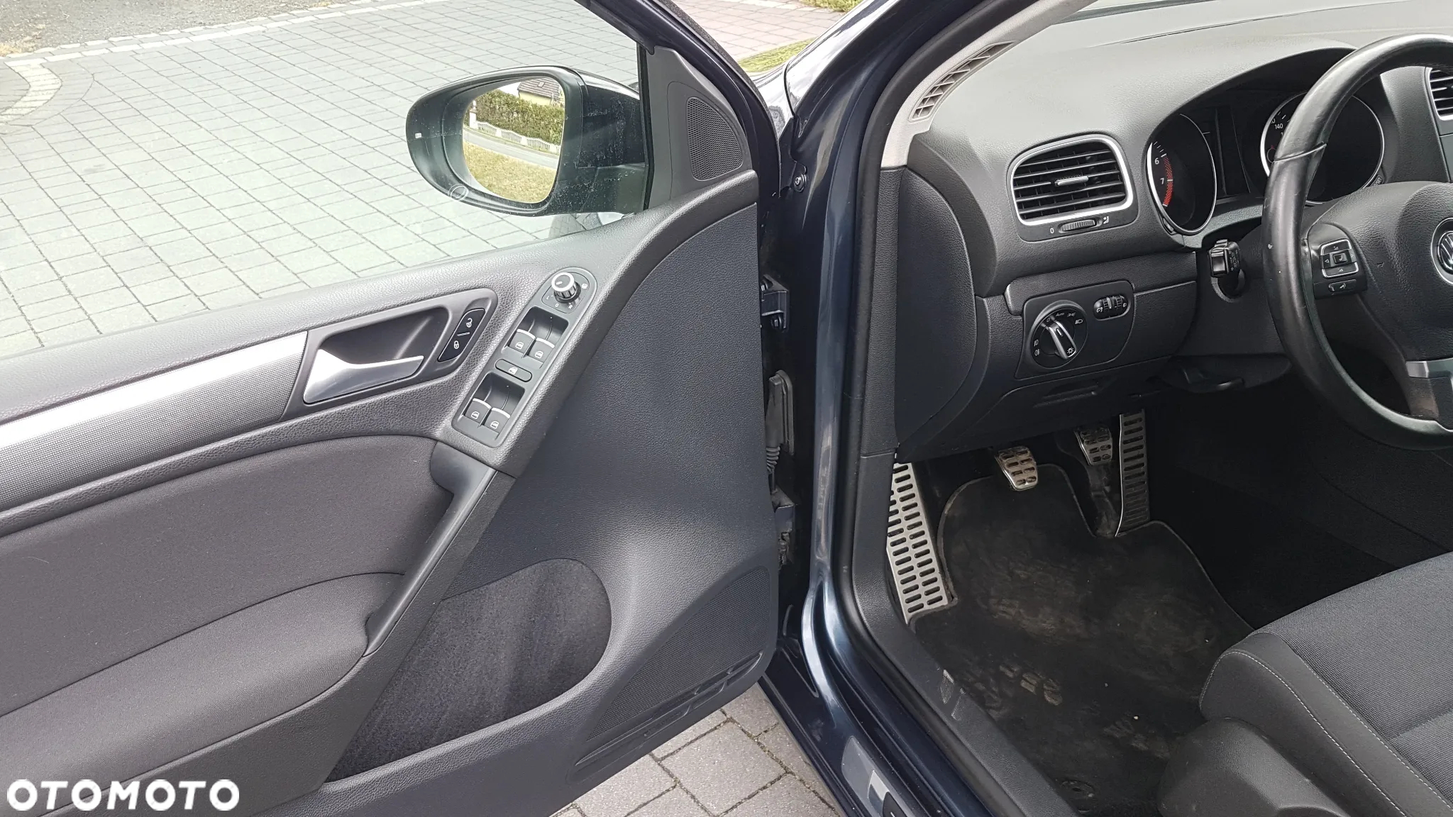 Volkswagen Golf 1.2 TSI Style - 16