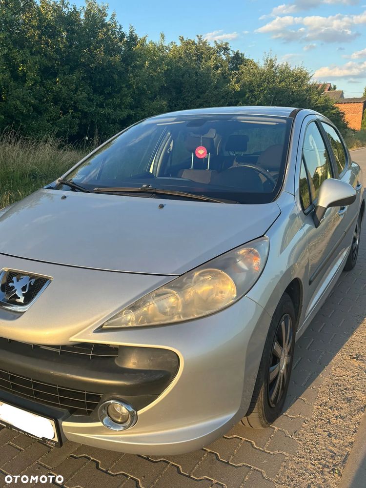 Peugeot 207 1.6 HDi 16V U Move - 2