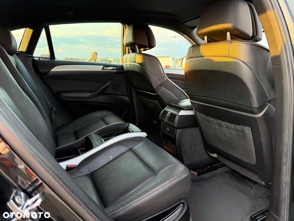BMW X6 - 26