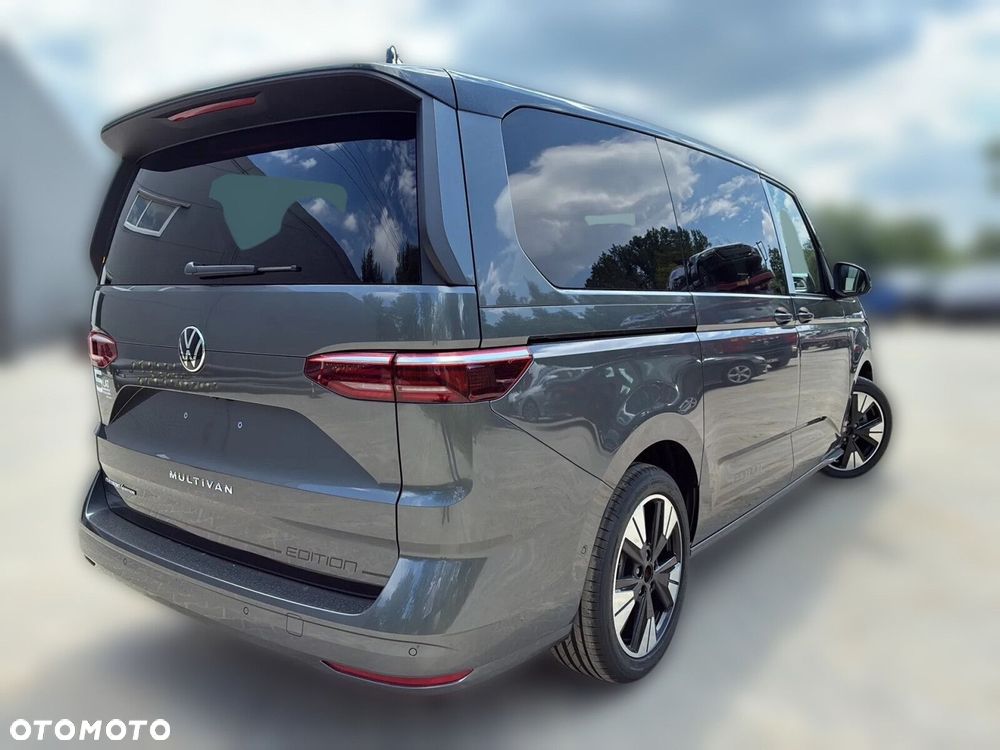 Volkswagen Multivan - 7