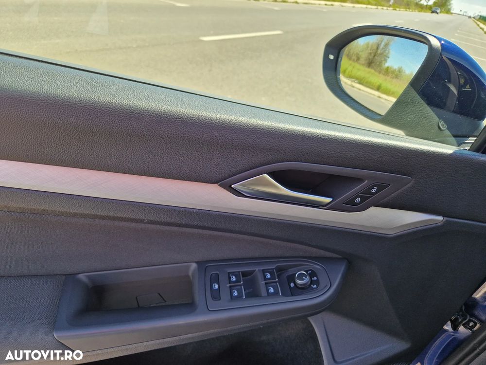 Volkswagen Golf 1.0 TSI Life - 16