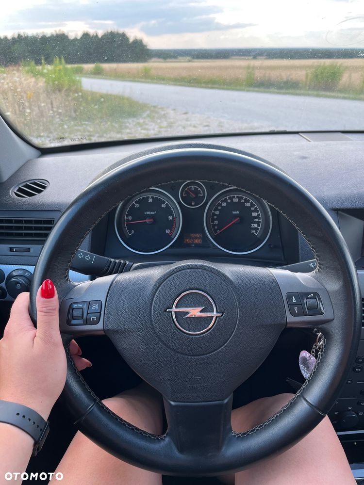 Opel Astra - 12