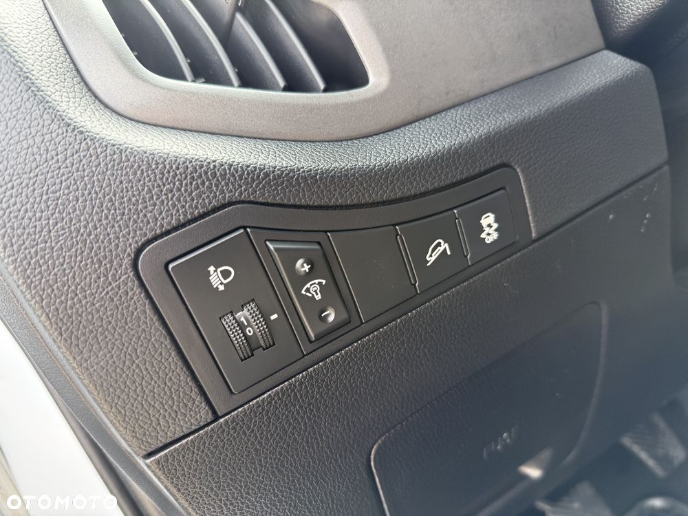 Kia Sportage - 19