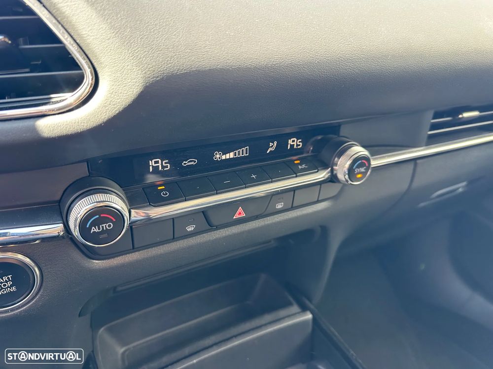 Mazda CX-30 2.0 Sky-G Evolve i-Active - 16