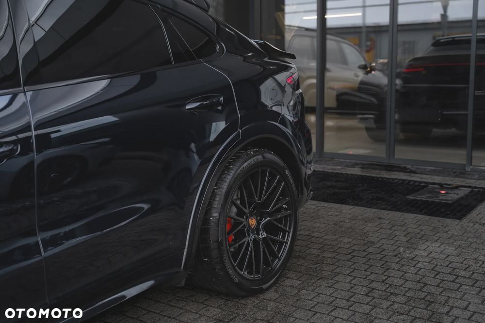 Porsche Cayenne Platinum Edition - 4