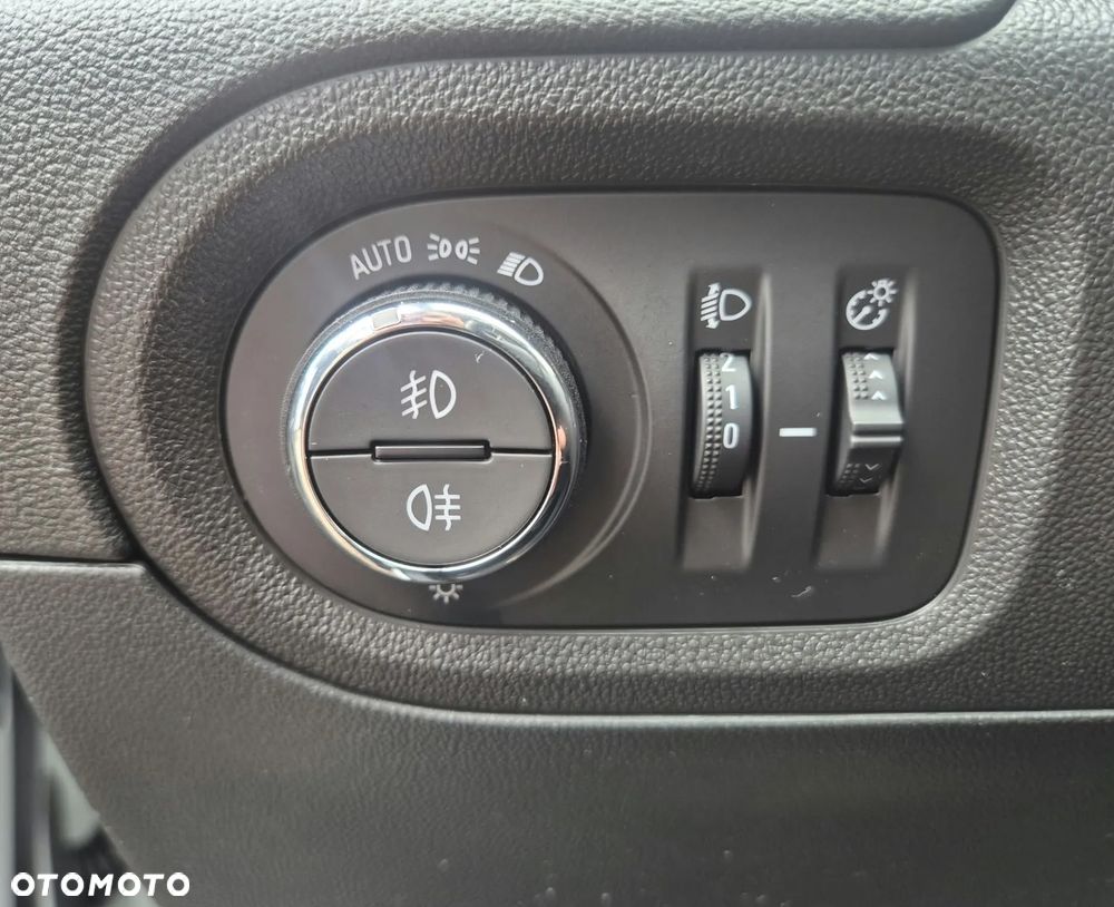 Opel Grandland X 1.5 D Start/Stop INNOVATION - 20