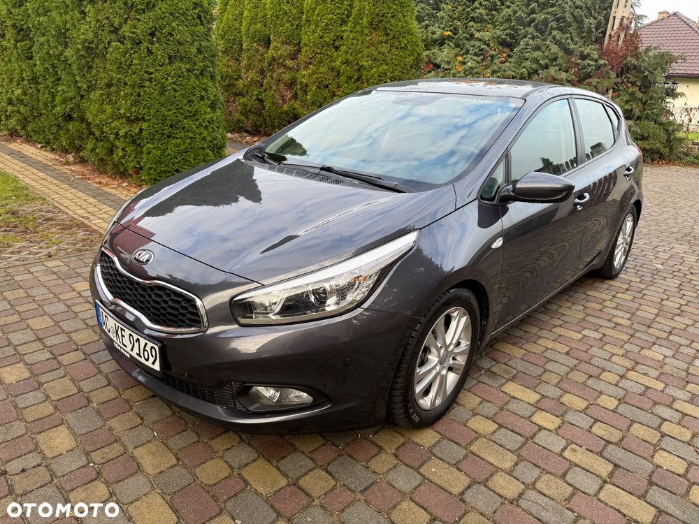 Kia Ceed 1.4 CVVT Spirit - 1