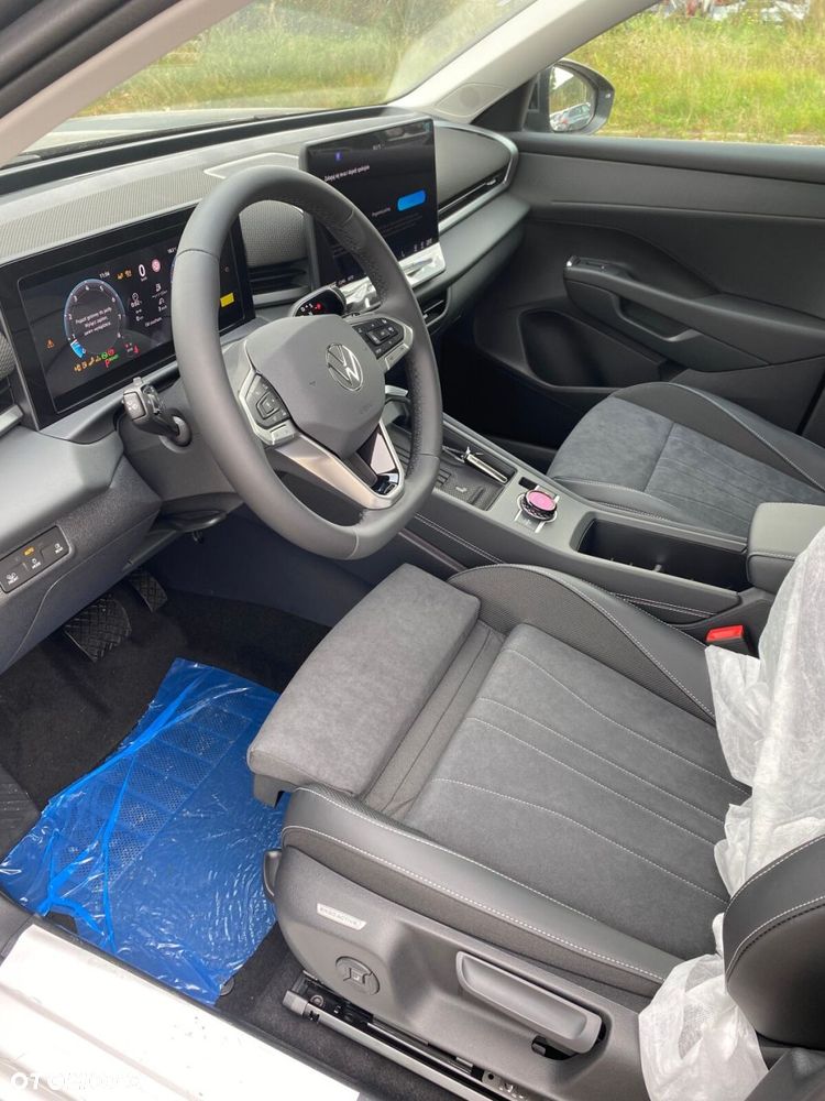 Volkswagen T-Roc 1.5 eTSI Style DSG - 9