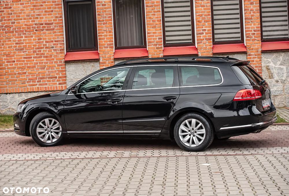 Volkswagen Passat 2.0 Blue TDI SCR Comfortline - 14