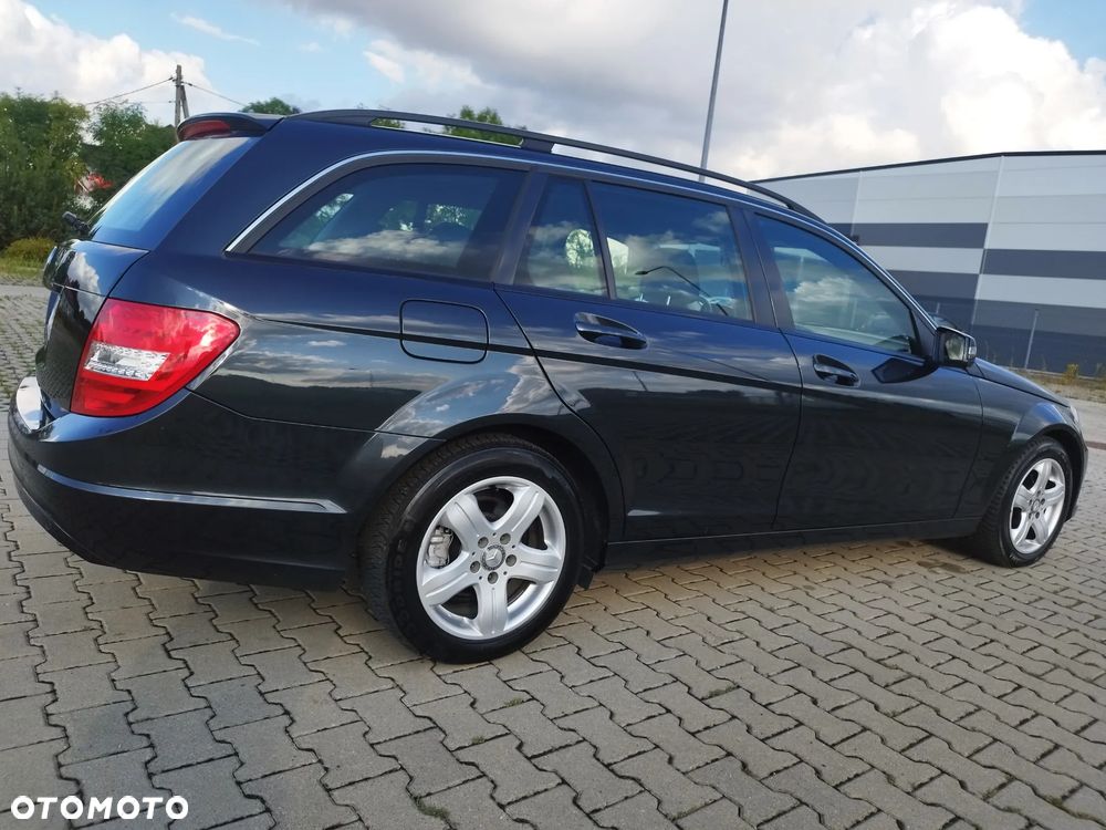 Mercedes-Benz Klasa C 200 CDI BlueEff Avantgarde - 8