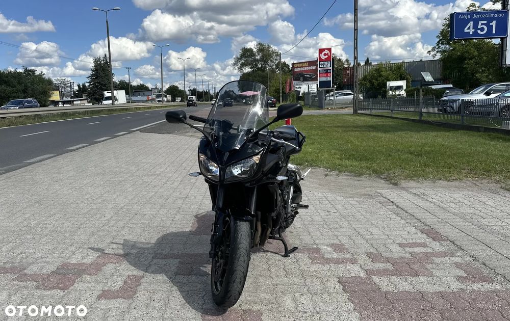Yamaha FZ - 7