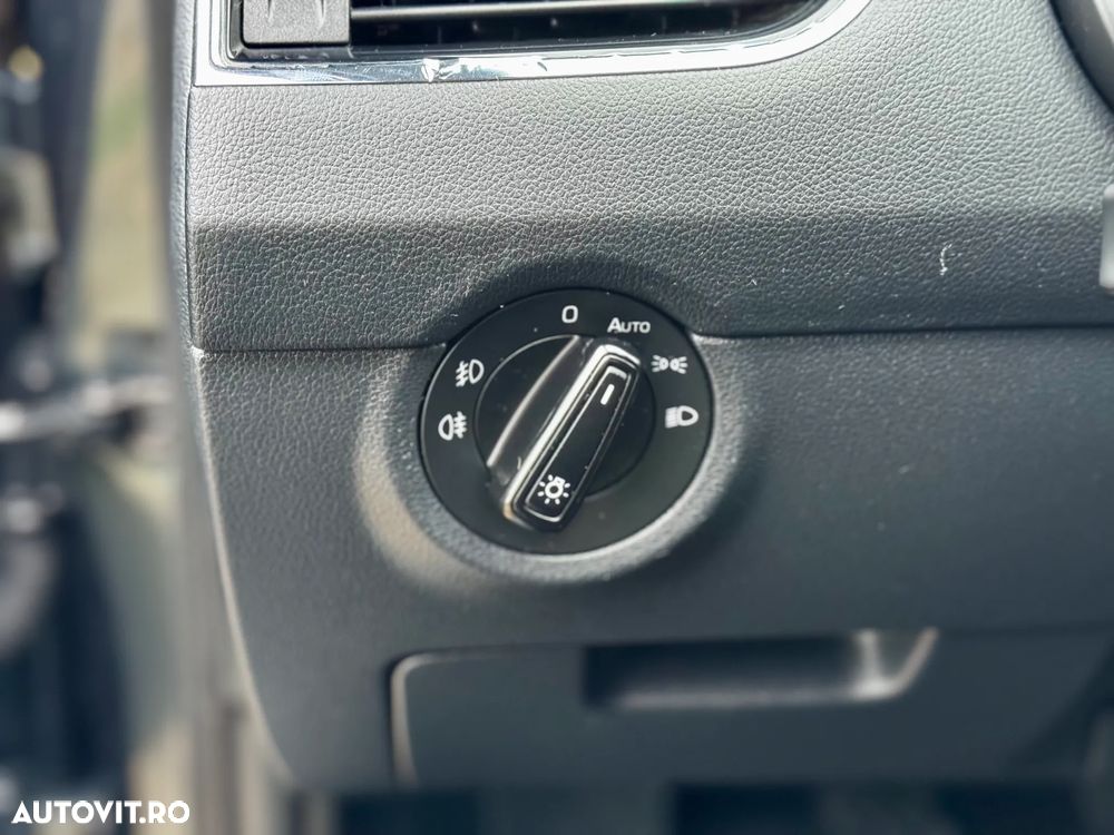 Skoda Octavia 1.6 TDI Ambition - 11